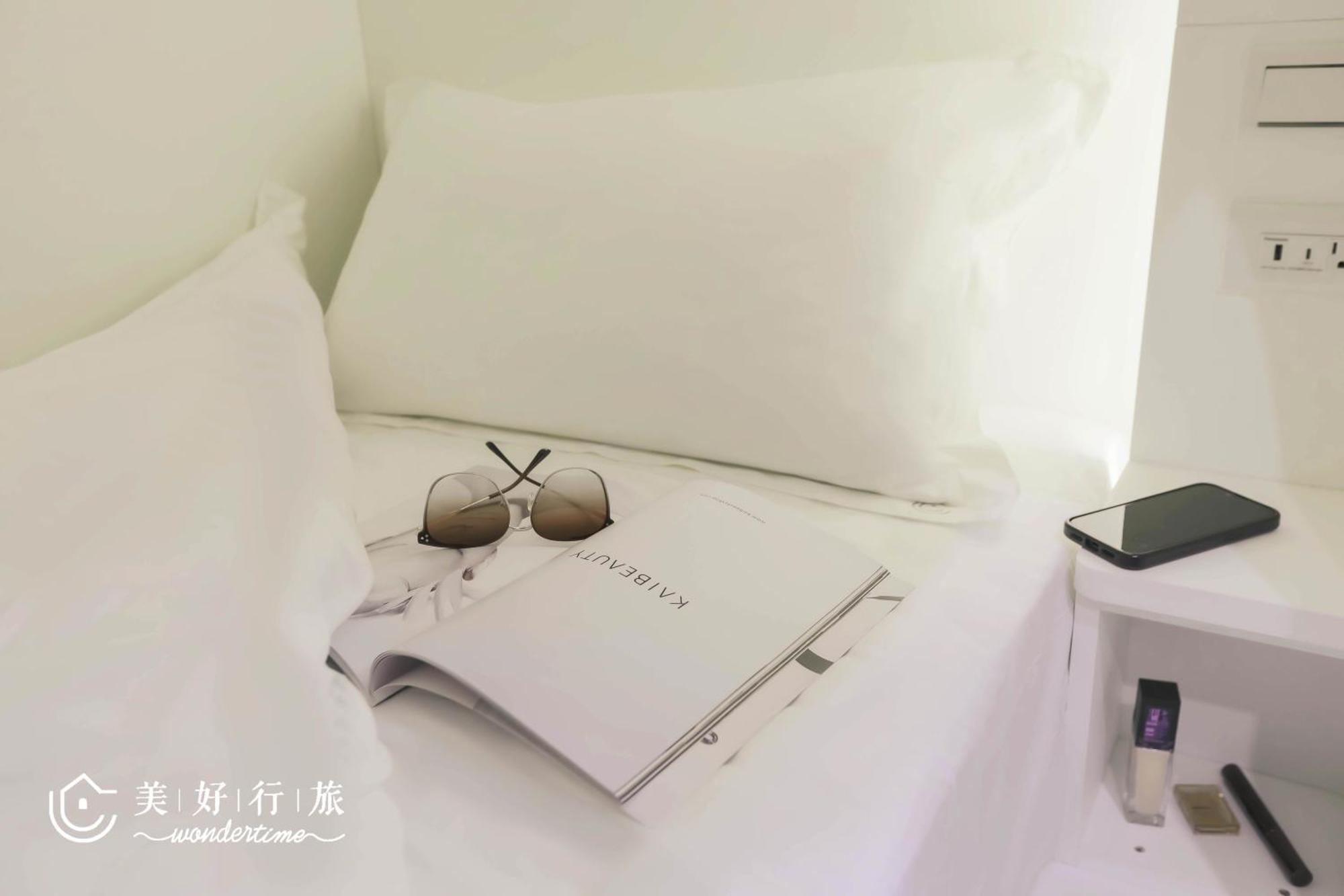 Wondertime2- Ladies' Inn 'Taipei Main Station Bagian luar foto
